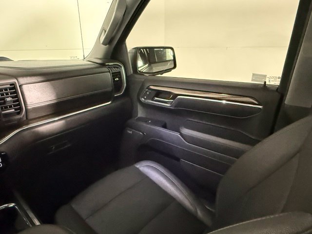 Used 2023 Chevrolet Silverado 1500 LT Trail Boss w/ Convenience Package II AWD/4WD image 18