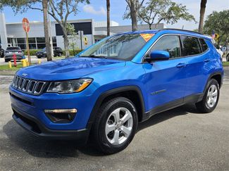Used 2018 Jeep Compass Latitude w/ Popular Equipment Group image 1