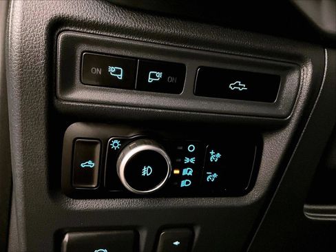 Used 2023 Ford F150 Lariat w/ Equipment Group 502A High AWD/4WD image 30