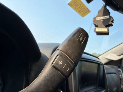 Used 2015 Chevrolet Silverado 2500 LT w/ LT Convenience Package AWD/4WD image 37