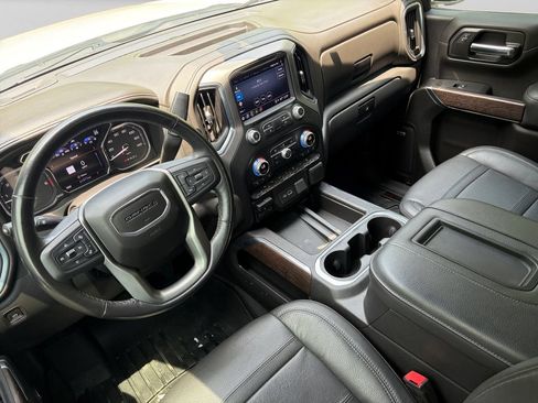 Used 2022 GMC Sierra 1500 Denali w/ Driver Alert Package II AWD/4WD image 14
