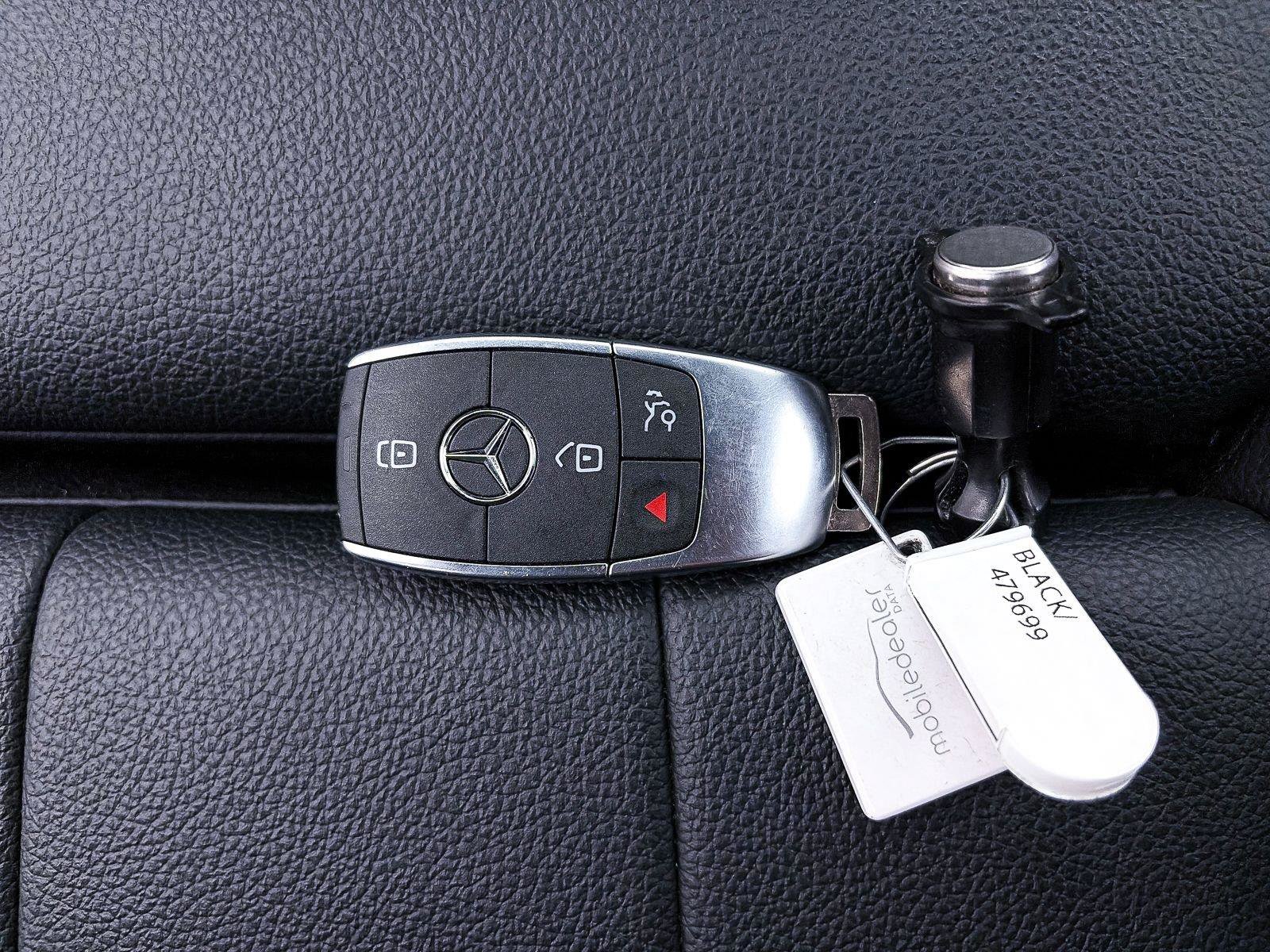 Used 2024 Mercedes-Benz CLA 250 4MATIC image 26