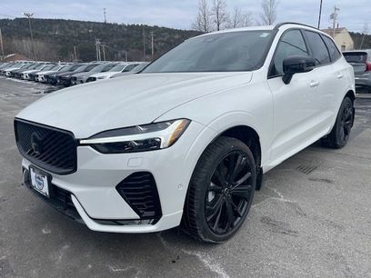 New 2026 Volvo XC60 B5 Ultra w/ Climate Package