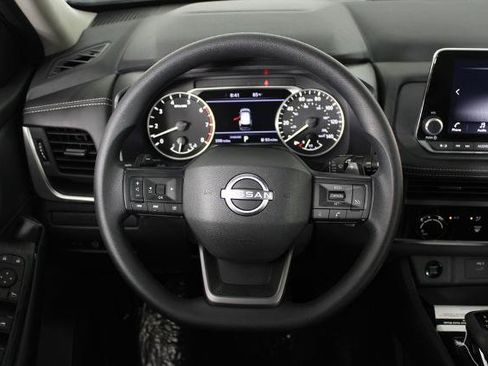 Certified 2025 Nissan Rogue S FWD image 10