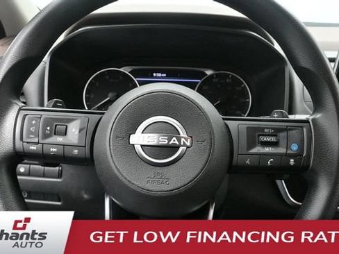 Used 2023 Nissan Rogue SV AWD/4WD image 15