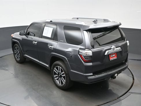 Used 2022 Toyota 4Runner Limited image 41