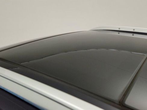 Used 2023 Cadillac XT4 Premium Luxury w/ Cold Weather Package AWD/4WD image 10