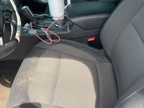 Used 2016 Ford Explorer XLT w/ Equipment Group 201A image 10