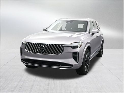 New 2026 Volvo XC90 B6 Plus w/ Protection Package Premier AWD/4WD image 8