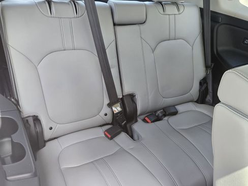 Used 2023 Honda Pilot Elite image 19