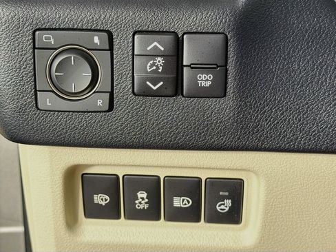 Used 2023 Lexus GX 460 Premium AWD/4WD image 15