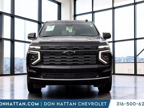 New 2026 Chevrolet Suburban High Country AWD/4WD image 27