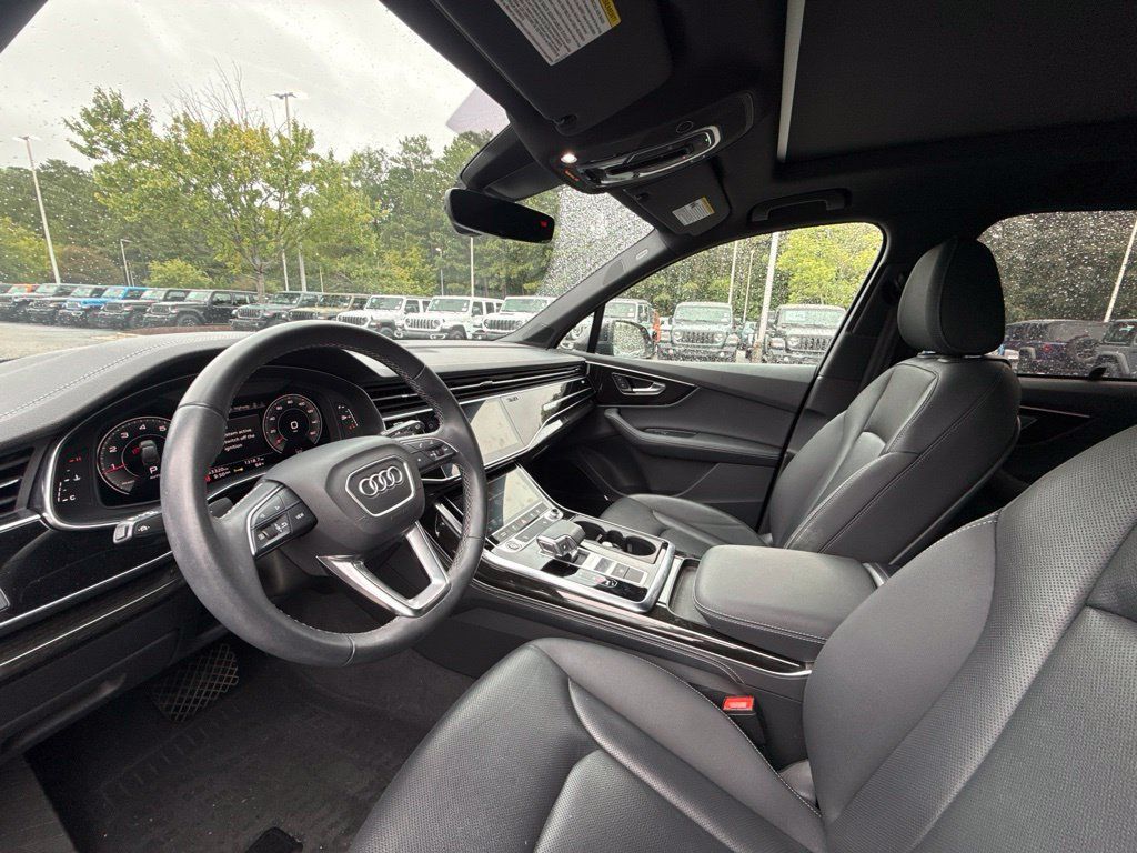 Used 2025 Audi Q7 2.0T Premium Plus AWD/4WD image 13