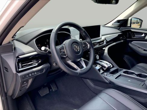 Used 2026 Acura MDX FWD w/ Technology Package image 16