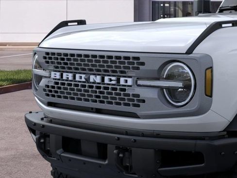 New 2026 Ford Bronco Badlands AWD/4WD image 19