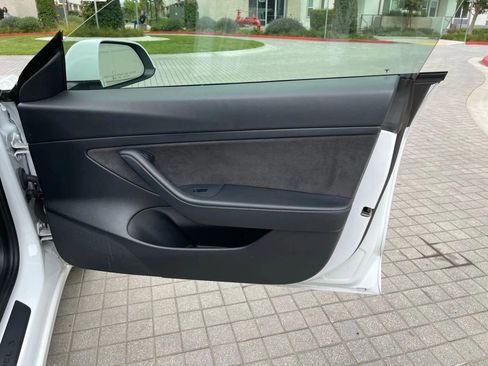 Used 2022 Tesla Model 3 RWD image 30