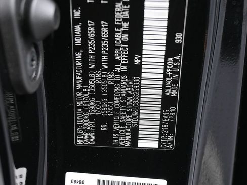 Used 2025 Toyota Sienna XLE w/ XLE Plus Package FWD image 17