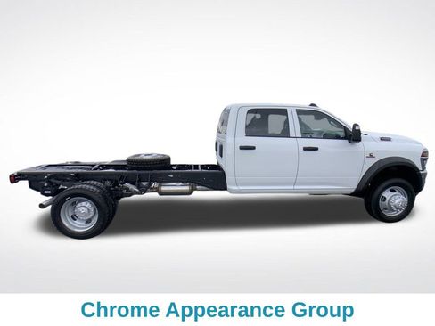 New 2026 RAM 5500 Tradesman w/ Chrome Appearance Group AWD/4WD image 7