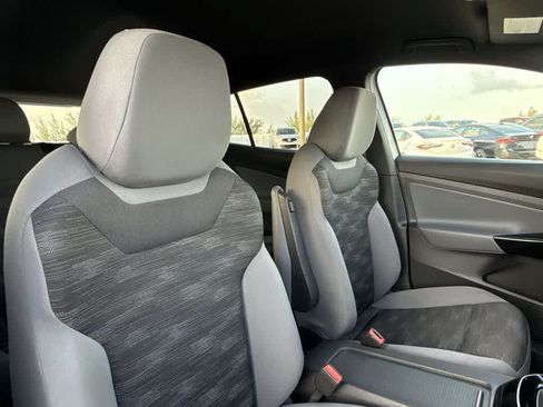 Certified 2021 Volkswagen ID.4 Pro RWD image 27