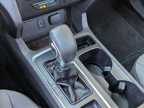 Used 2018 Ford Escape S image 12