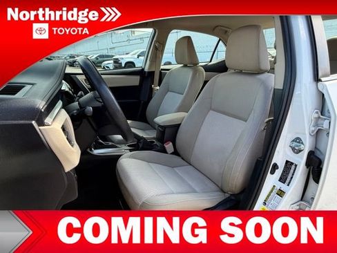 Used 2015 Toyota Corolla LE FWD image 6