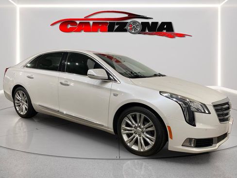 Used 2019 Cadillac XTS Luxury image 2