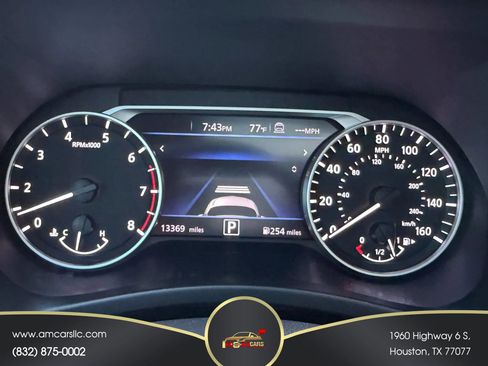 Used 2024 Nissan Sentra SV w/ SV Premium Package image 5