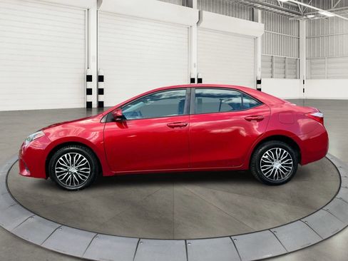 Used 2014 Toyota Corolla image 6