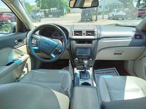 Used 2011 Ford Fusion Hybrid w/ 501A Rapid Spec Order Code FWD image 9