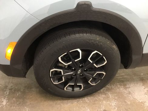Used 2024 Hyundai Santa Cruz SEL FWD image 4