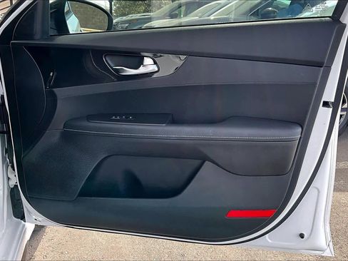 Used 2022 Kia Forte GT-Line w/ GT-Line Technology Package image 22