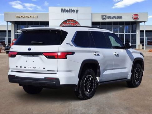Used 2025 Toyota Sequoia SR5 w/ SR5 Premium Package AWD/4WD image 4