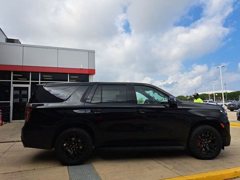 Used 2023 Chevrolet Tahoe RST w/ RST Performance Edition image 3