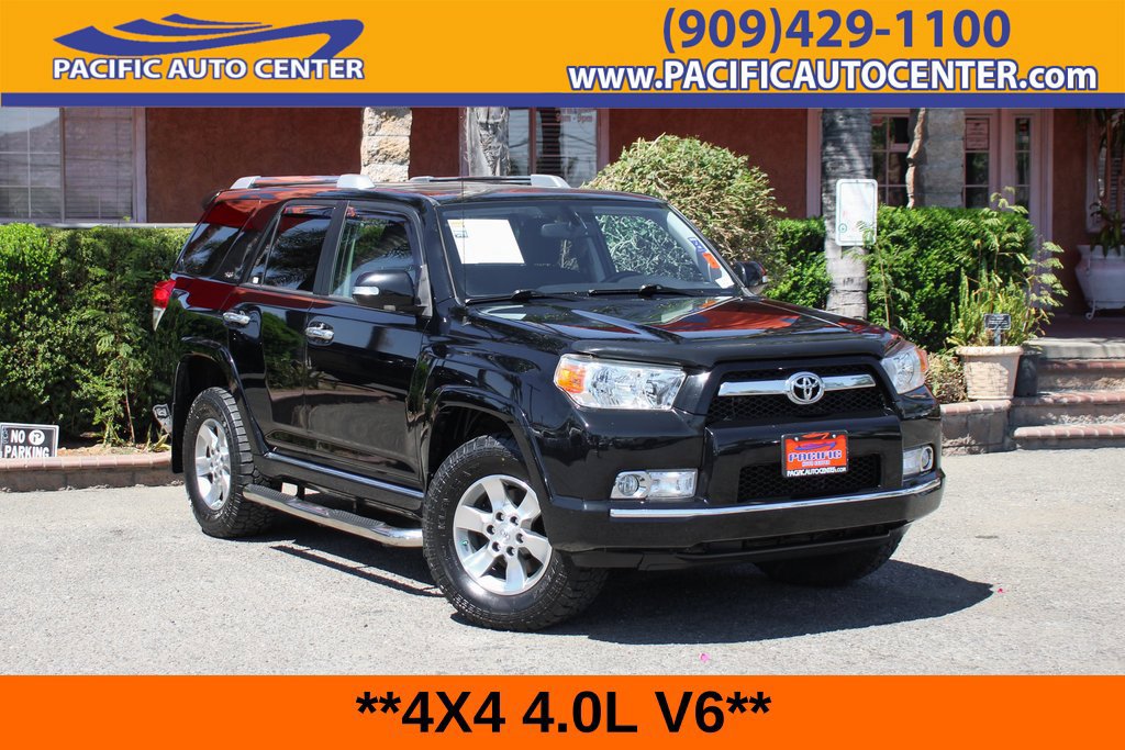 Used 2013 Toyota 4Runner SR5 w/ Convenience Pkg AWD/4WD image 1