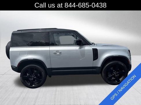 Used 2021 Land Rover Defender 90 S AWD/4WD image 4