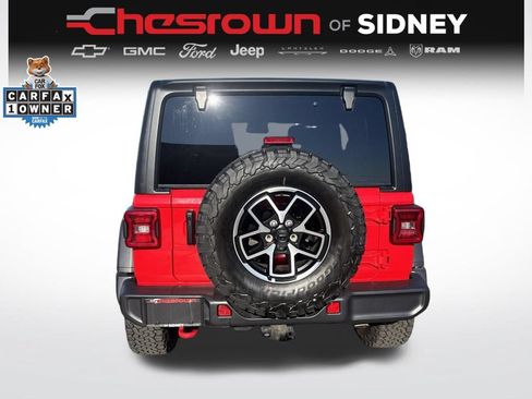 Used 2026 Jeep Wrangler Unlimited Rubicon AWD/4WD image 4