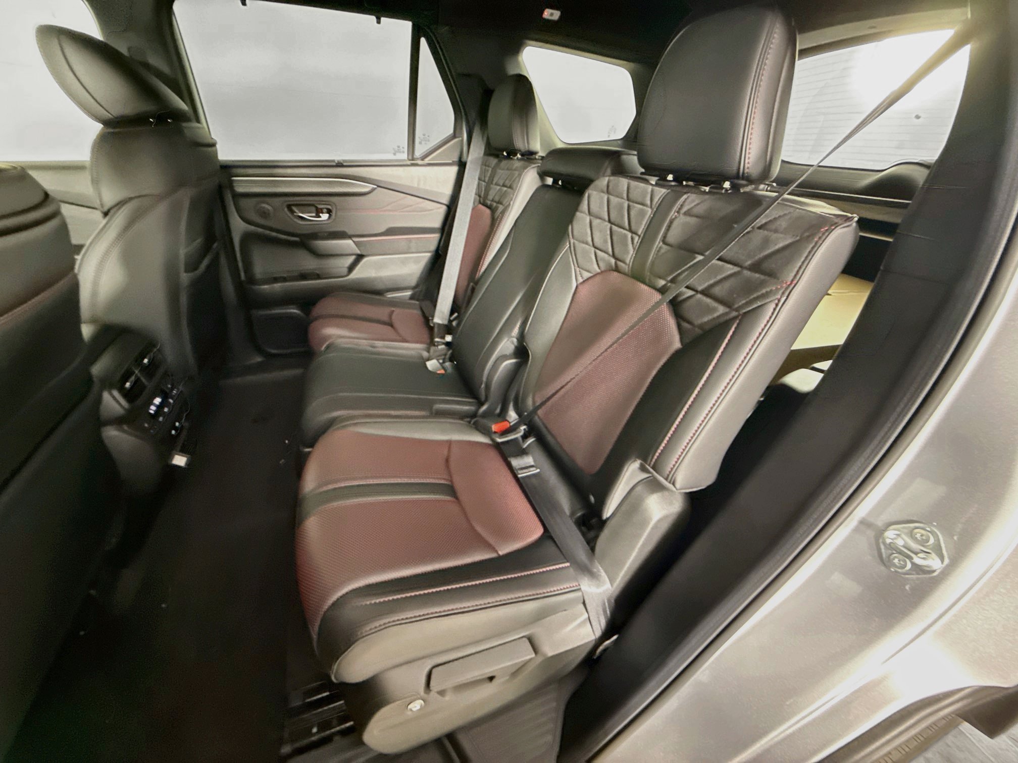 New 2026 Honda Pilot Black Edition image 30