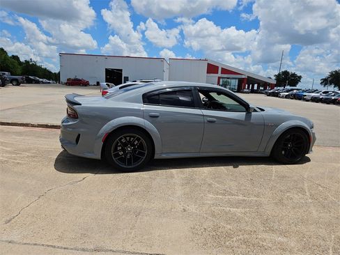 Used 2021 Dodge Charger Scat Pack image 9