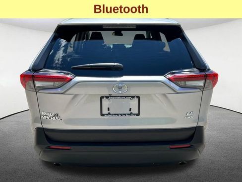 Certified 2025 Toyota RAV4 LE AWD/4WD image 10