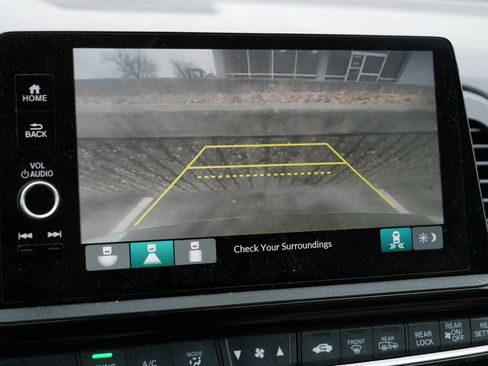 Used 2025 Honda Odyssey EX-L image 6