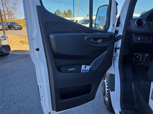 New 2026 Mercedes-Benz Sprinter 4500 image 12