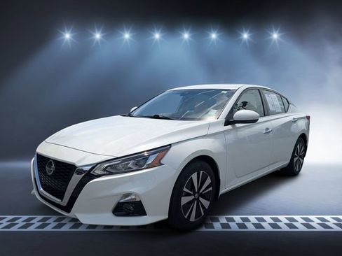Used 2021 Nissan Altima 2.5 SL AWD/4WD image 7