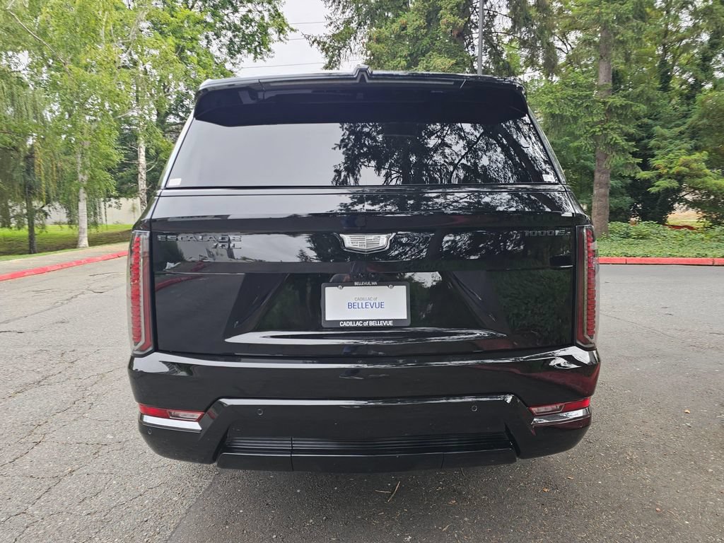 New 2026 Cadillac Escalade IQL Sport 2 w/ LPO, ONYX Package AWD/4WD image 6
