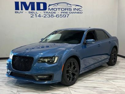 Used 2022 Chrysler 300 Touring L w/ Safetytec Plus Group