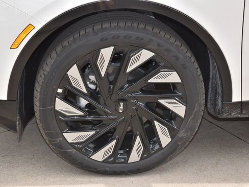 New 2026 Lincoln Nautilus Reserve w/ Jet Appearance Package image 48