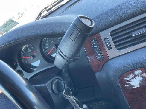 Used 2011 Chevrolet Silverado 1500 LTZ w/ LTZ White Diamond Edition image 37