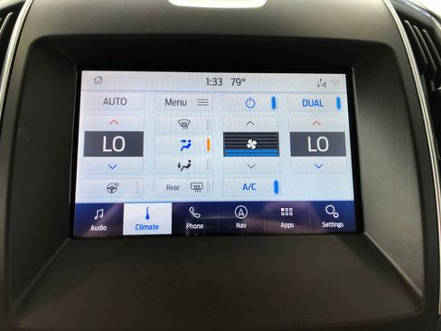 Used 2020 Ford Edge Titanium w/ Class II Trailer Tow Package image 30