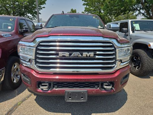 Used 2021 RAM 2500 Limited AWD/4WD image 2