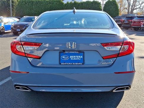 Used 2022 Honda Accord Sport image 5