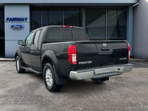 Used 2016 Nissan Frontier SV image 4